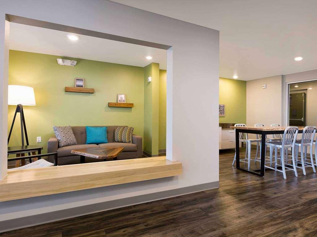 Woodspring Suites Providence Intérieur photo
